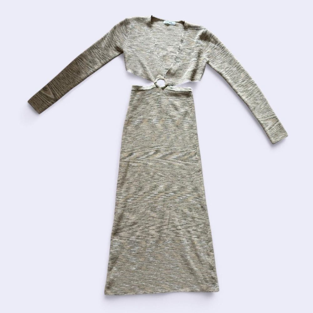 Excellent condition size S 12th tribe uproar beige knit midi/maxi dress